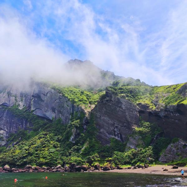 Mountain Hiking Excursion